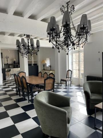 Vila Le Logis Cholet 49300 Lieu Exceptionnel En Famille Ou Amis Mazieres-en-Mauges Exteriér fotografie